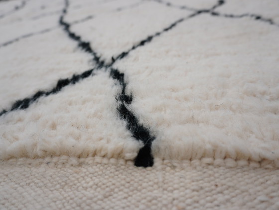 Image 1 of Tapis berbère - 323 Cm X 202 Cm - Laine blanche