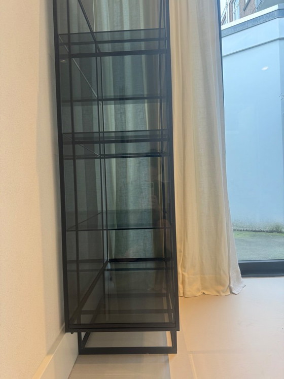 SPECTRUM TANGLED VITRINE – Glas, Metall (photo 2 of 5)