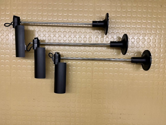 Image 1 of 3 apliques de techo/pared Oluce – ADIM – Vico Magistretti – Cromo y aluminio – Diseño italiano 1970