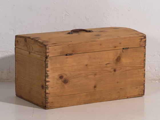 Pequeño baúl antiguo (c.1920) #8 – Cómodas, Rustic (photo 37 of 40)