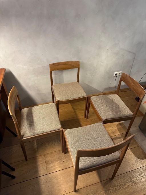 4 x houten stoel, vintage jaren '60, (naar model van) Lübke