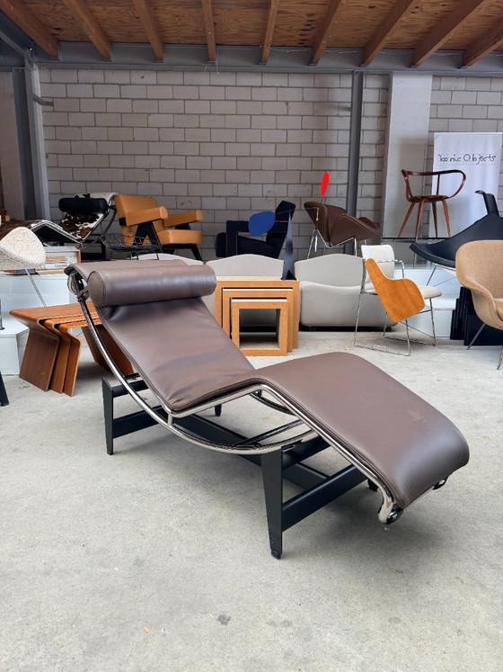 Image 1 of Chaise Longue Cassina LC4 de Le Corbusier