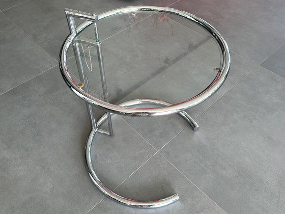 Table d'appoint originale Eileen Gray E 1027 – ClassiCon, Tables d'appoint, Chrome (photo 6 of 6)