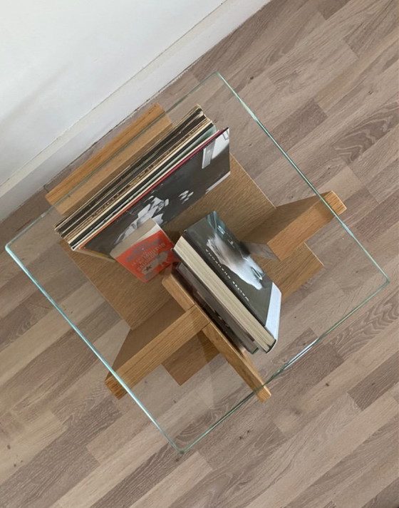 Image 1 of Tavolino laterale in rovere impiallacciato e vetro temperato