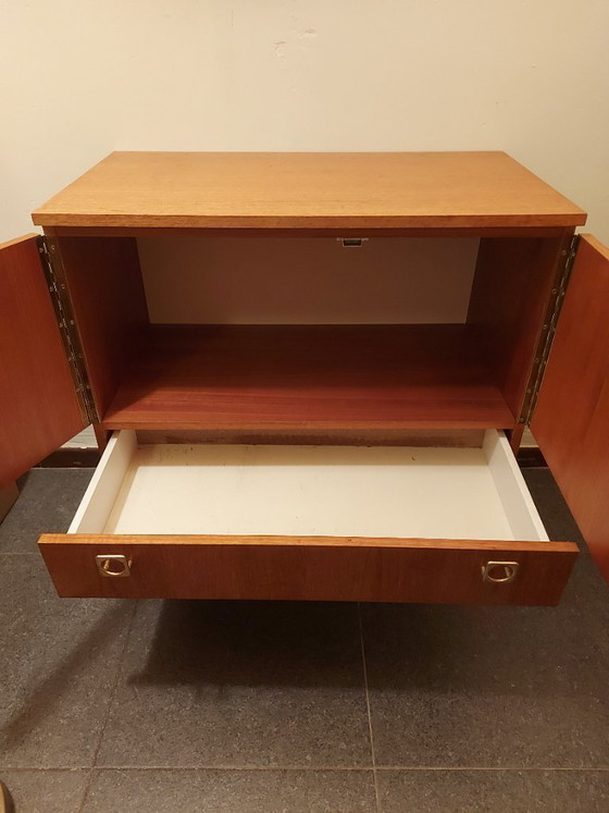 Image 1 of Cassettiera su ruote di metà secolo, anni '70