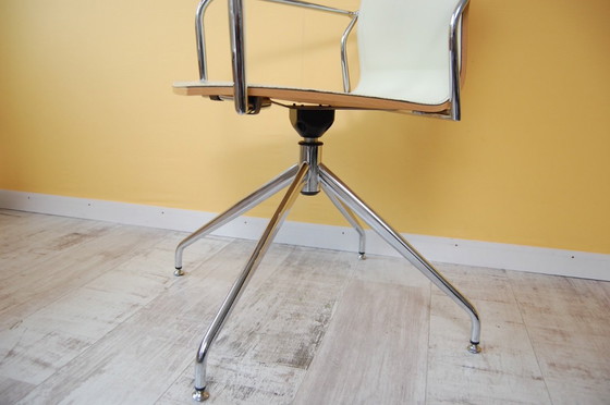 Image 1 of SALDI -10% IKARA originale - Sedie da ufficio per la casa. Design elegante su una stabile base girevole.