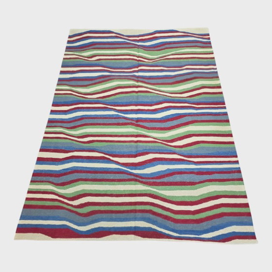 Bridget Riley Cataract 3 Handwoven Wool Tapestry | Op Art | Wool on Cotton | 96.4 × 68.9 in – Rugs & carpets (photo 4 of 9)