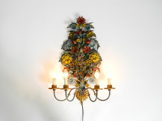 Image 1 of Immense et magnifique applique murale en métal doré et peint à la main, datant des années 1960, signée Hans Möller.