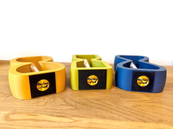 Image 1 of Relojes de arena atemporales (juego de 3 jarrones tallados)