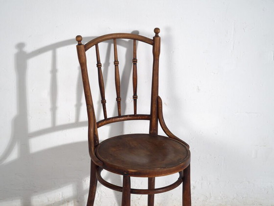 Antique Thonet bentwood chairs (c.1920). Set of 4 pieces #14 – Dining chairs (photo 31 of 40)