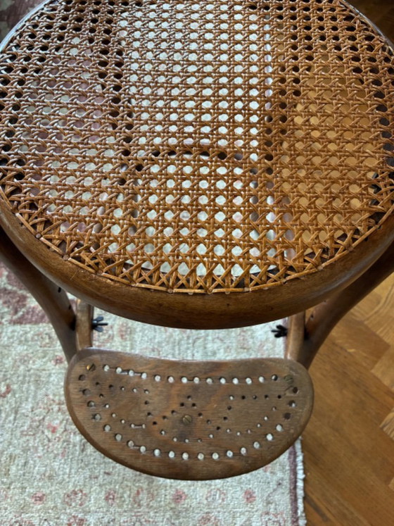 Thonet Hochstuhl 1895 – Stühle und Loungesessel, Rattan, Wood (photo 9 of 9)