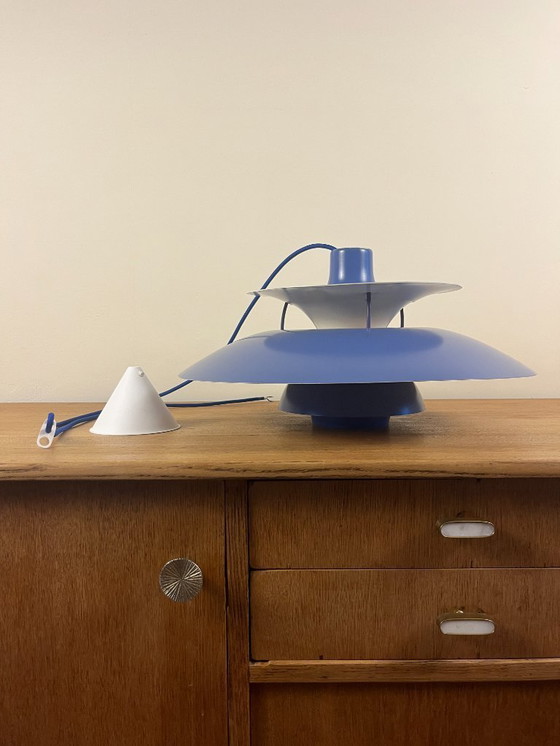 Image 1 of Vintage Louis Poulsen PH5 - rare blue - Poul Henningsen - Danish design lamp