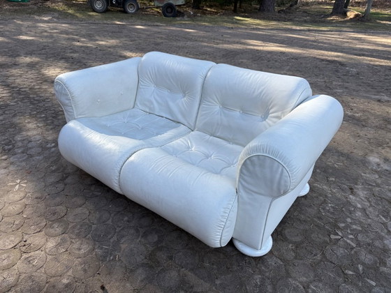 Image 1 of Fur Comodus — 2-zits leren bank — Duitsland — Sculpturale vintage loungeklassieker