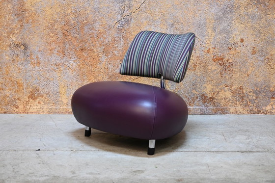 Image 1 of Leolux Pallone designfauteuil combi paars leer met fraaie gestreepte stof