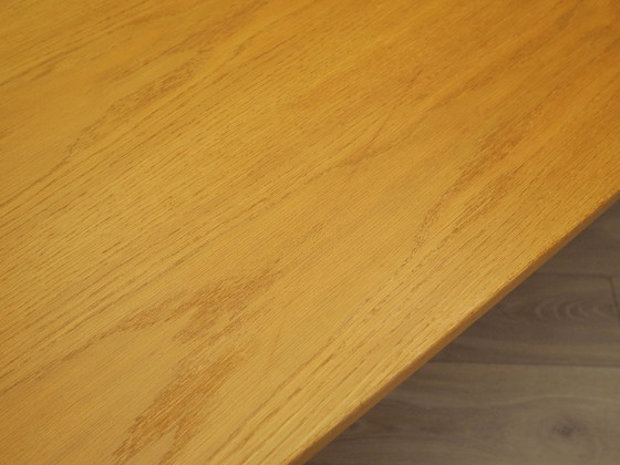 Image 1 of Essenhouten tafel, Deens design, jaren 70, gemaakt in Denemarken.