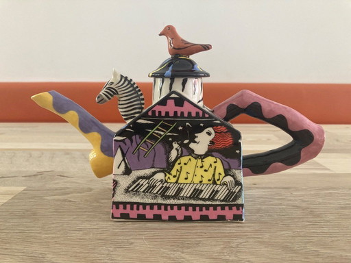 Théière rare de Garson-Pakele, pièce de collection