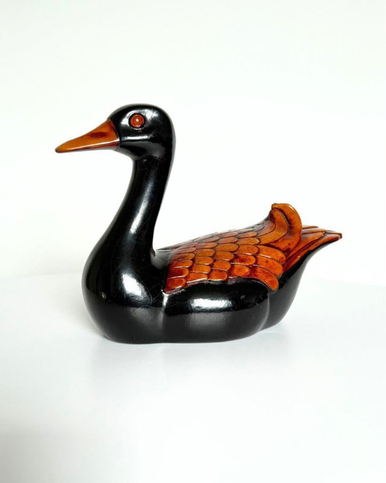 Image 1 of Canard français vintage en bois craquelé peint à la main