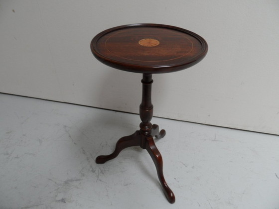 Image 1 of Vintage ronde bijzet tafel