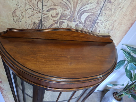 Image 1 of Antique classic display cabinet, china cabinet, whiskey bar, wine cabinet, Art Deco style. Dimensions: 89x35cm and 135cm high.