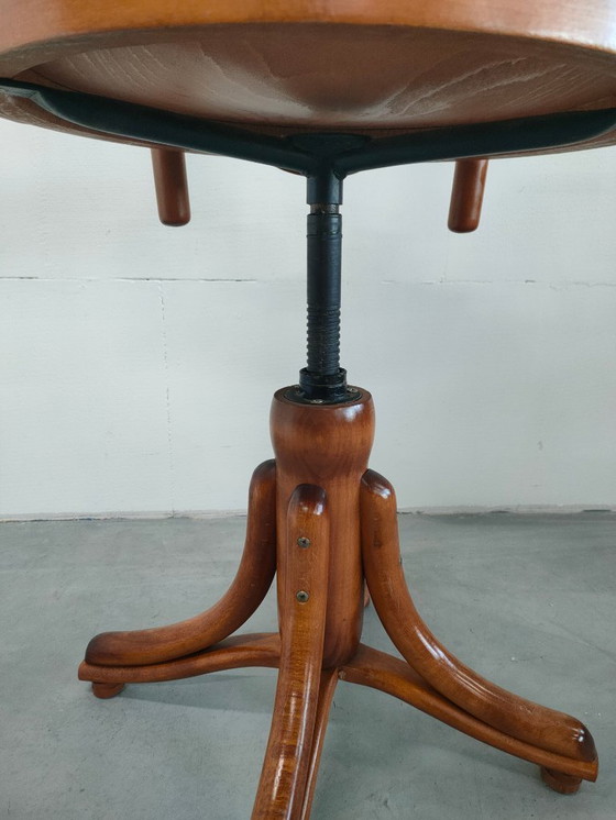 Image 1 of Sedia da capitano vintage in stile Thonet (legno curvato, seduta girevole a 360 gradi)