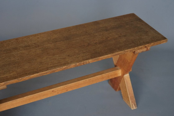 Image 1 of Rustieke boerenbanken met X-vormig frame van kersen- en eikenhout, jaren 1940.