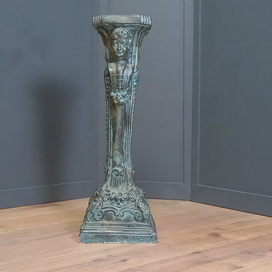 Image 1 of Antieke keramische zuil met bronzen patina