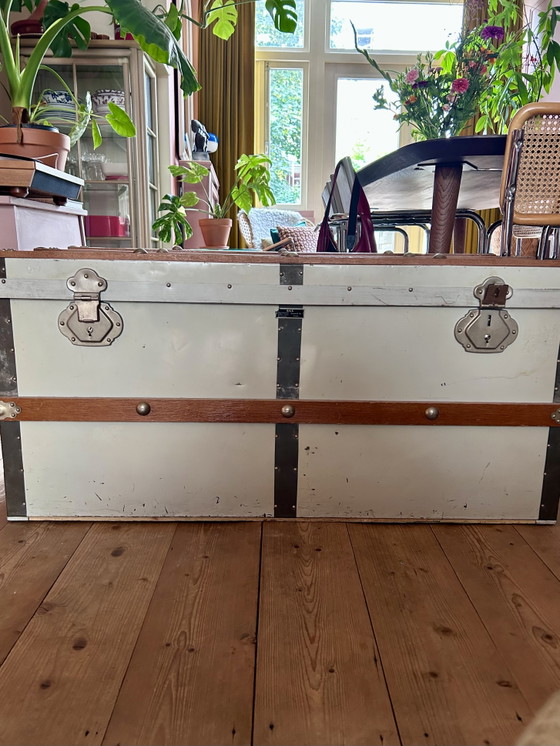 Image 1 of Authentieke Vintage Steamer Trunk – BALK Arnhem.
