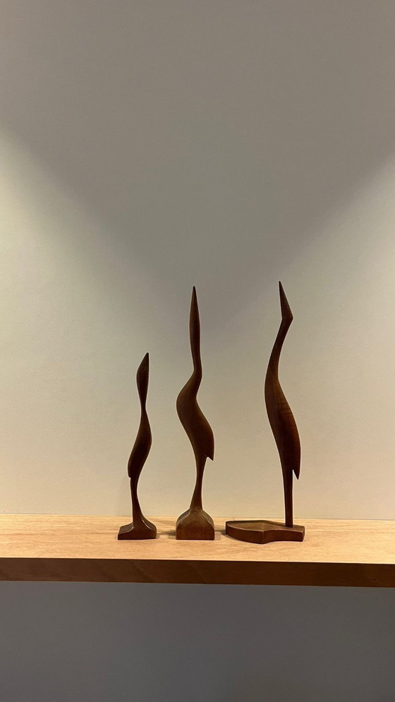 Image 1 of Estatuas de grúas de madera antiguas de teca y garza
