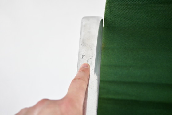 Image 1 of Poltrona verde EA124 di Charles e Ray Eames per Herman Miller, anni &#39;70