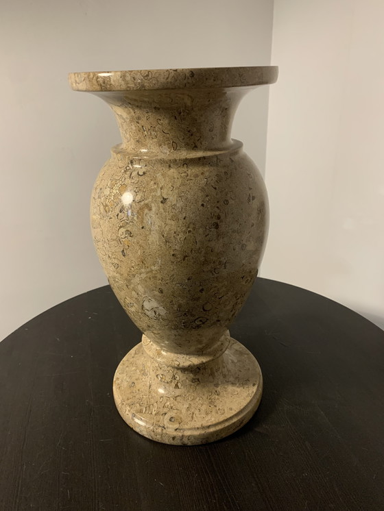 Image 1 of Vase en marbre