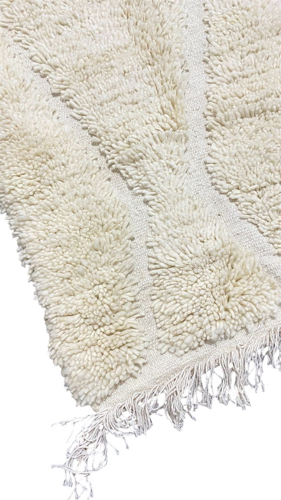 Image 1 of Authentic Berber Carpet - Minimalist Diamond Pattern in Natural Wool (150x100 cm)