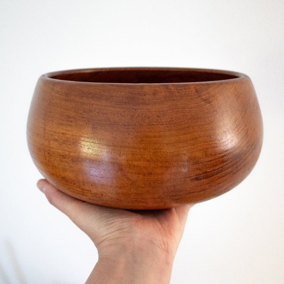 Image 1 of Vintage Deense teakhouten fruit- of saladeschaal: Scandinavisch Reducta-design uit de jaren '60
