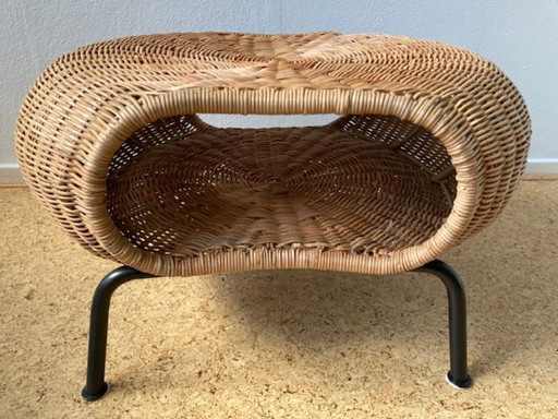 Tabouret en rotin avec rangement