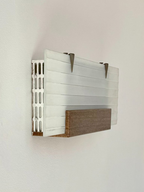 Image 1 of Vintage wandlamp, verchroomd metaal en mat glas, Frankrijk, 1940