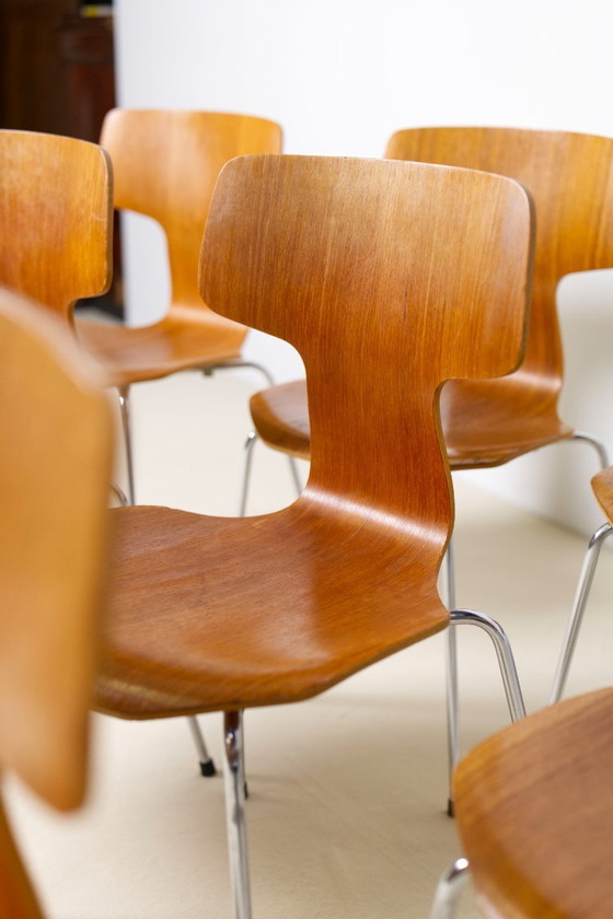 Image 1 of 8x Teak T Chairs by Arne Jacobsen, Fritz Hansen, 1980s