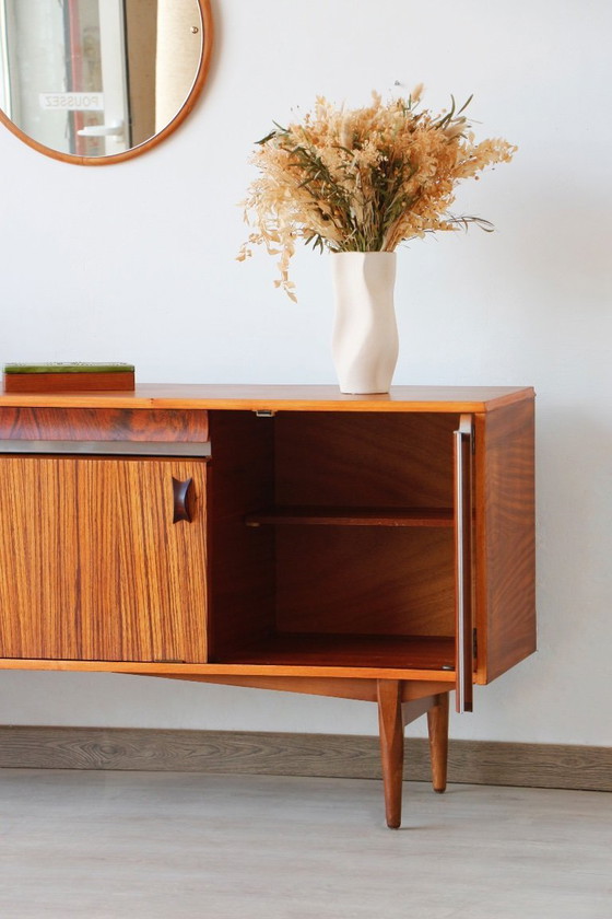 Image 1 of Zebrano Scandinavisch dressoir - Vintage jaren 60 buffet
