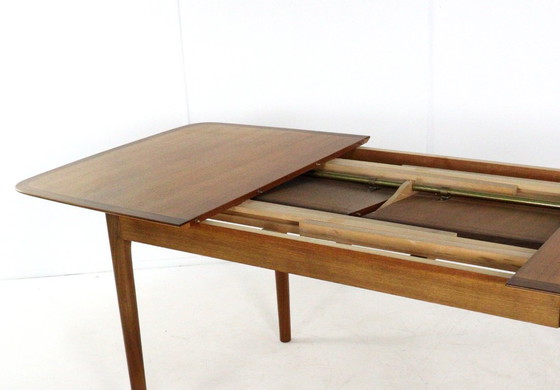 Image 1 of Lübke rectangular 2x extendable dining table