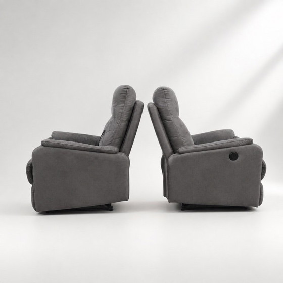 Image 1 of Zwei elektrisch verstellbare Relaxsessel – Verstellbare Lounge-Sessel, modernes Komfortdesign