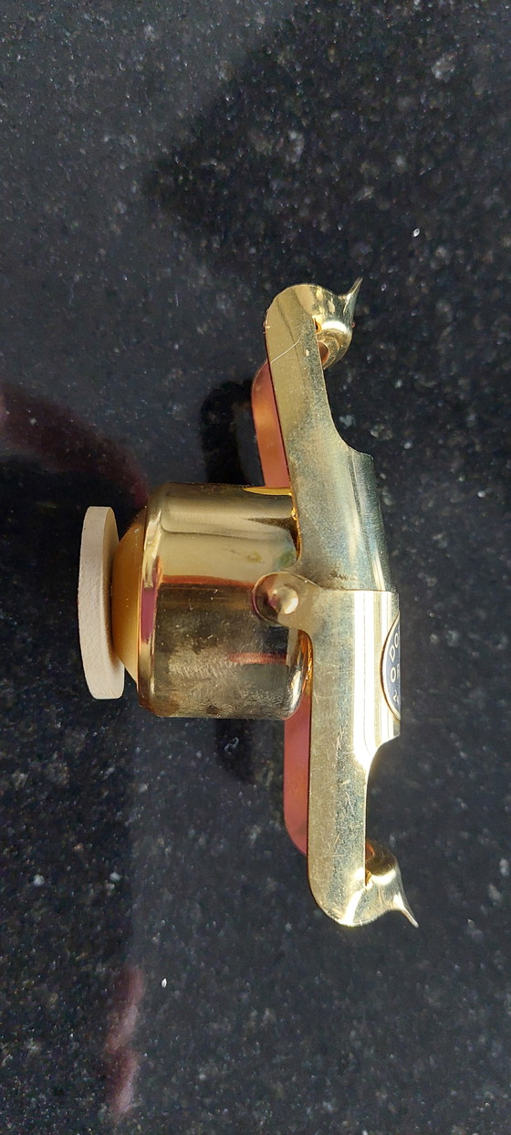 Image 1 of Champagnerverschluss des Weinguts Pommery, 24-karätig vergoldet