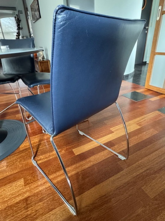 Image 1 of Set di 6 sedie a sospensione in pelle PASTOE, Topazio, Blu Notte