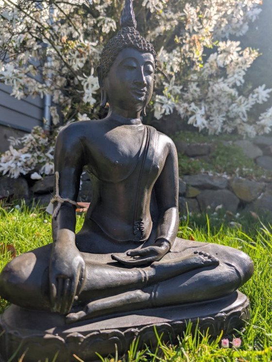Image 1 of Antique Thai Buddha approx. 150 years old - Bronze with gold remains