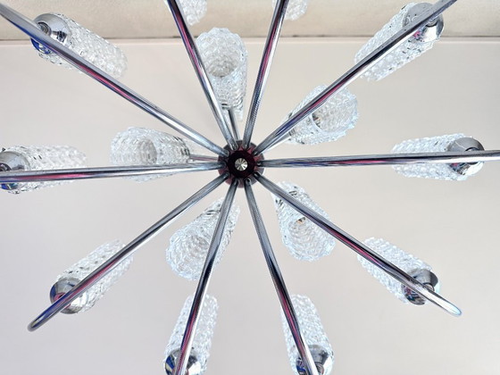 Image 1 of Lampadario vintage di grandi dimensioni