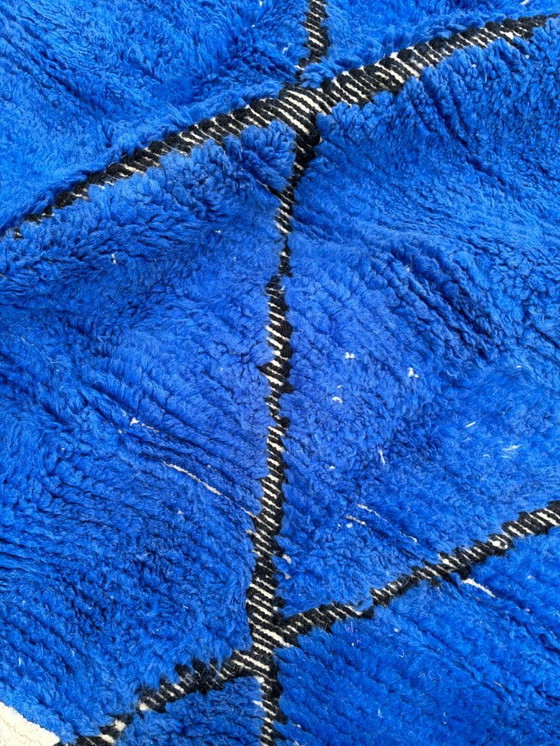 Image 1 of Beni Ouarain Teppich – 185 x 250 cm – Handgewebte marokkanische Wolle – Blau & Elfenbein