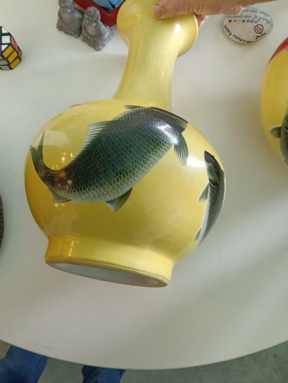 Image 1 of 2 Chinese vases