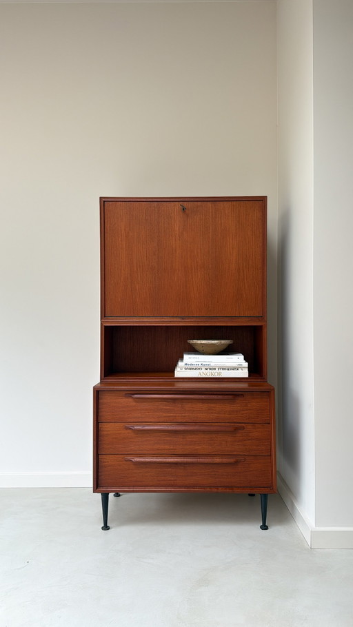 Vintage houten kast met lades en klep