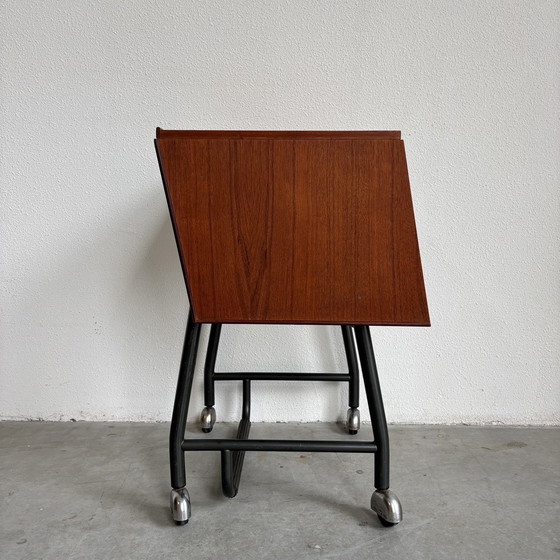 Image 1 of Vintage Deens schrijfmachine tafel - sidetable teak