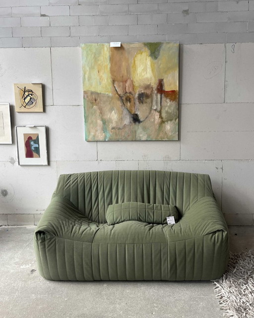 Sofa Sandra door Annie Hieronimus voor Cinna, Frankrijk – 2 zitsbanken, Textile (photo 2 of 8)