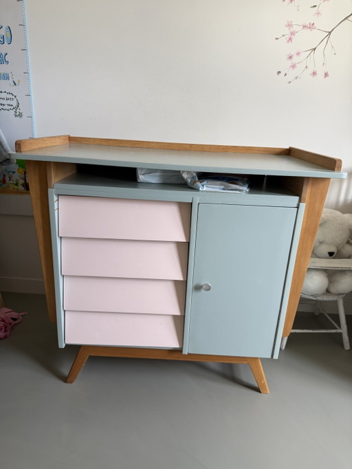 Cassettiera vintage per cameretta bambini