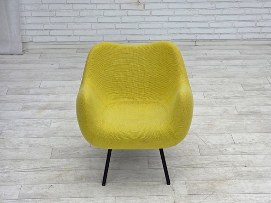 Image 1 of Jaren 60, een icoon in het socialistisch realisme van Roman Modzelewski, model RM58.