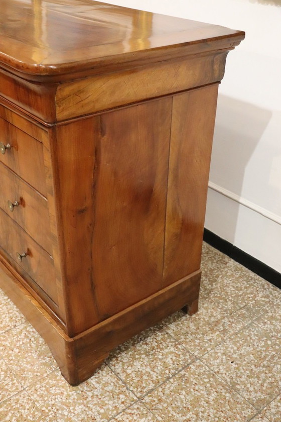 Image 1 of Cómoda antigua de nogal, restaurada, Italia, siglo XIX